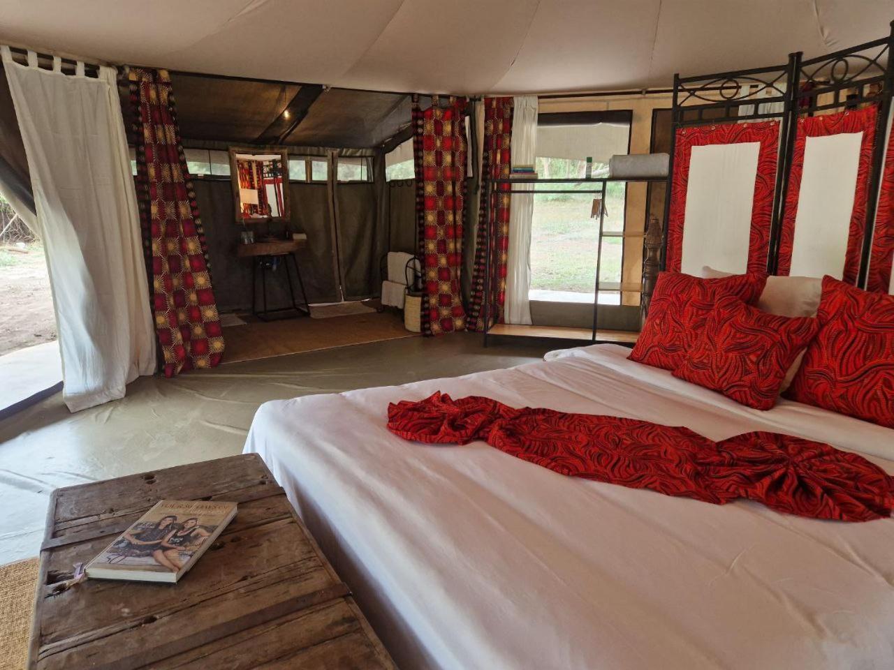 Dolly Farm & River Camp, Luxury Tents Usa River Esterno foto